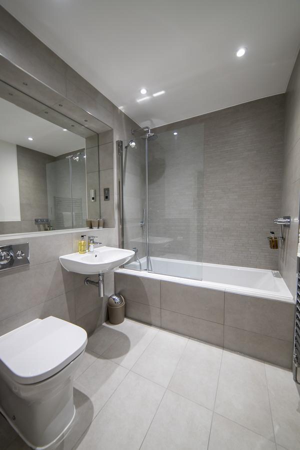 Helios Court Penthouse Serviced Apartment By Ferndale Maidenhead Dış mekan fotoğraf